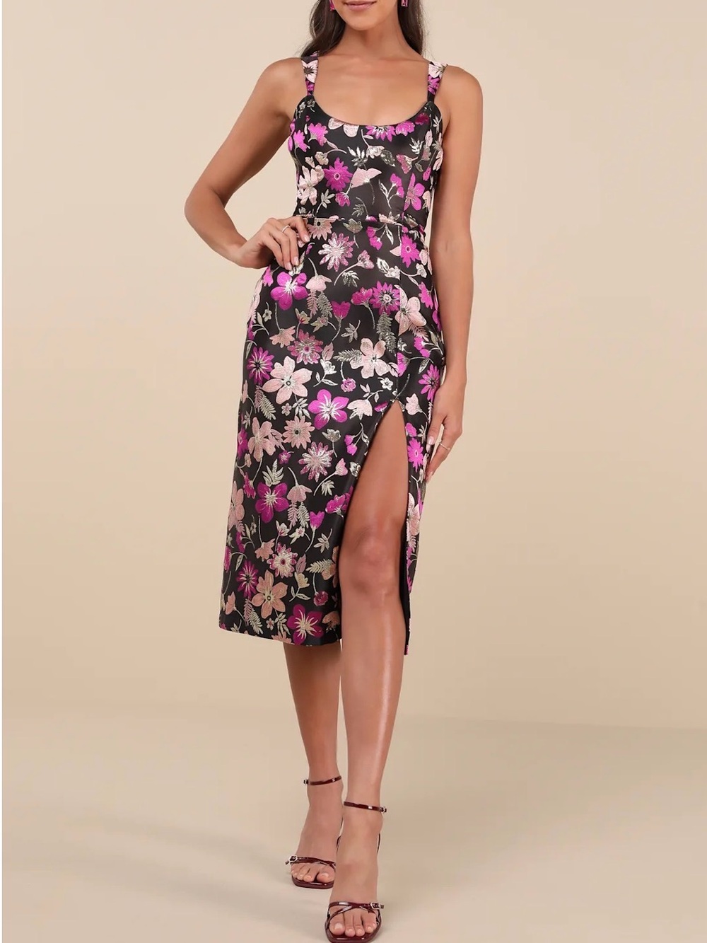 NWT Lulus Immaculate Chicness Black Floral Brocade Midi Dress